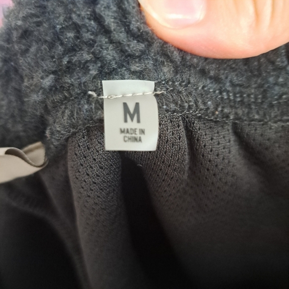 Fear Of God Essentials slim fit logo appliqued fleece sweatpants Gray Medium - Picture 9 of 14